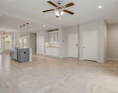 2714 Veranda Falls - Photo Thumbnail 9