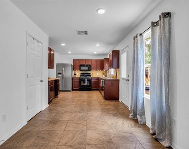 16718 Warbler Drive - Photo Thumbnail 12