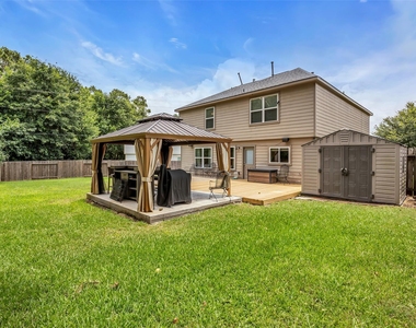 16718 Warbler Drive - Photo Thumbnail 35