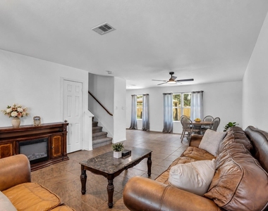 16718 Warbler Drive - Photo Thumbnail 5