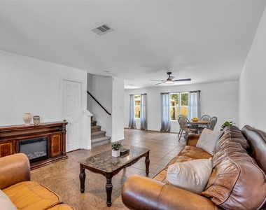 16718 Warbler Drive - Photo Thumbnail 9