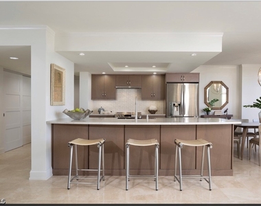 6585 Nicholas Boulevard - Photo Thumbnail 1