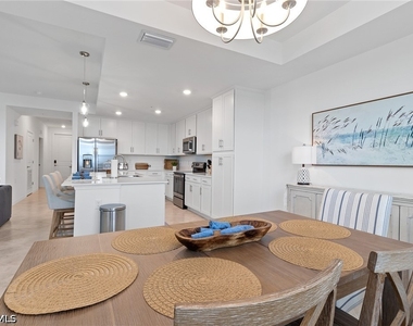 5835 Double Eagle Circle - Photo Thumbnail 10