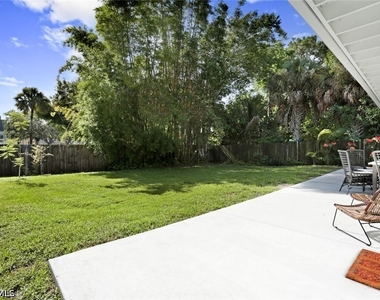 982 13th Street N - Photo Thumbnail 25