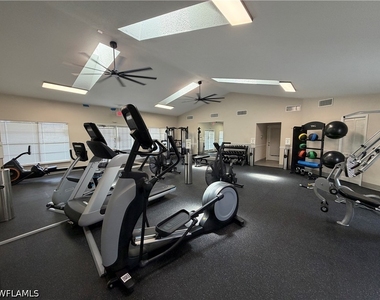 5321 Summerlin Road - Photo Thumbnail 29
