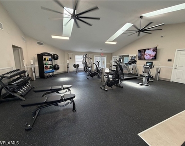 5321 Summerlin Road - Photo Thumbnail 26