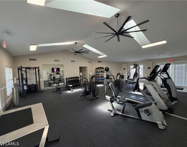 5321 Summerlin Road - Photo Thumbnail 27