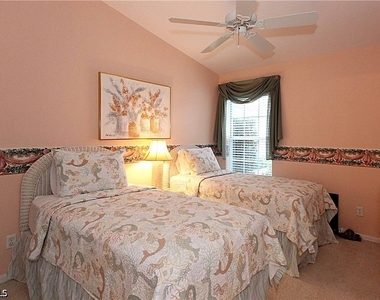 322 Melrose Place - Photo Thumbnail 9