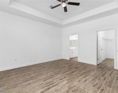 18312 Ridgeline Drive - Photo Thumbnail 10