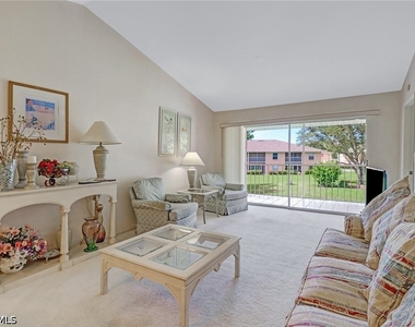 1406 Churchill Circle - Photo Thumbnail 2