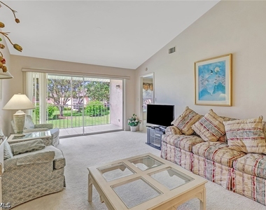 1406 Churchill Circle - Photo Thumbnail 3