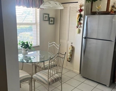 1406 Churchill Circle - Photo Thumbnail 6