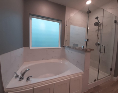 5439 Camaguey Street - Photo Thumbnail 12