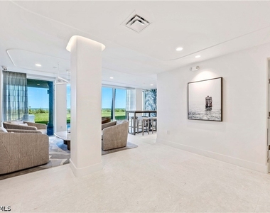 10691 Gulf Shore Drive - Photo Thumbnail 6