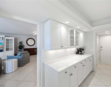 10691 Gulf Shore Drive - Photo Thumbnail 23
