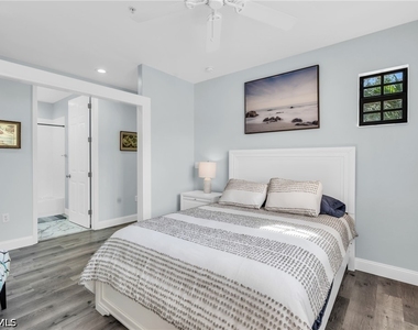 1391 Santiago Circle - Photo Thumbnail 22