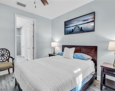 1391 Santiago Circle - Photo Thumbnail 20