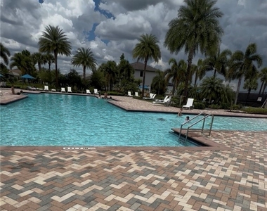 4819 Frattina Street - Photo Thumbnail 7