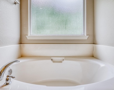 1707 Weaver Street - Photo Thumbnail 24