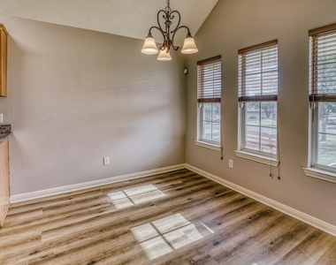 1707 Weaver Street - Photo Thumbnail 12