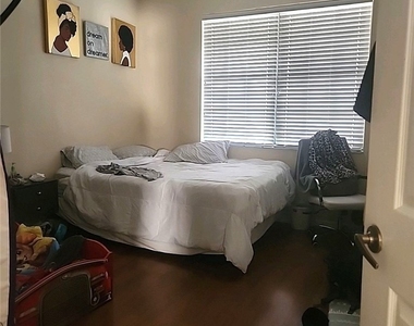 14788 Pinnacle Place - Photo Thumbnail 5
