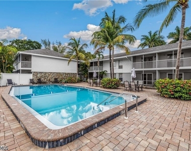 1849 Maravilla Avenue - Photo Thumbnail 1