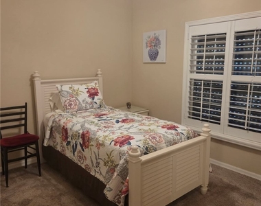 2280 Somerset Ridge Drive - Photo Thumbnail 11