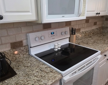 2280 Somerset Ridge Drive - Photo Thumbnail 14