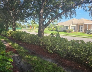 2280 Somerset Ridge Drive - Photo Thumbnail 20