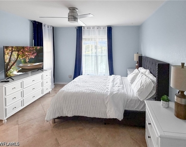 9660 Victoria Lane - Photo Thumbnail 14