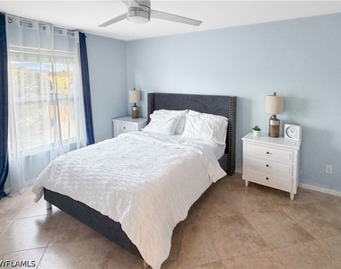 9660 Victoria Lane - Photo Thumbnail 13