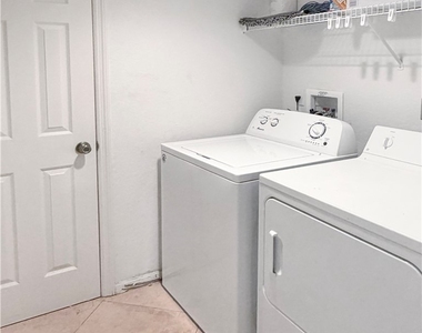 9660 Victoria Lane - Photo Thumbnail 12