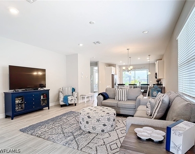 16701 Seasons Coast Drive - Photo Thumbnail 5