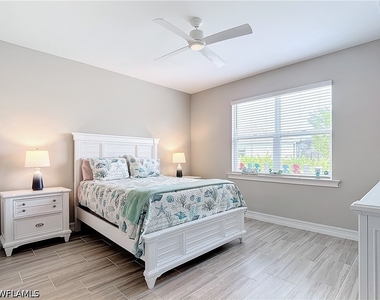 16701 Seasons Coast Drive - Photo Thumbnail 19