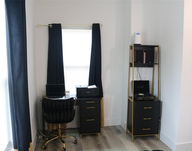 5204 Gold St A - Photo Thumbnail 7