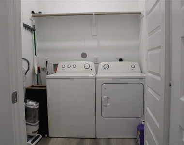 5204 Gold St A - Photo Thumbnail 4