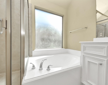 4510 Long Creek Drive - Photo Thumbnail 35