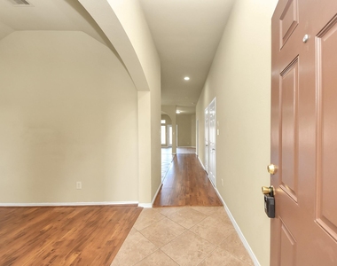 4510 Long Creek Drive - Photo Thumbnail 6