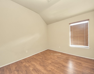 4510 Long Creek Drive - Photo Thumbnail 26