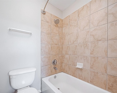 10043 Morocco Road - Photo Thumbnail 41