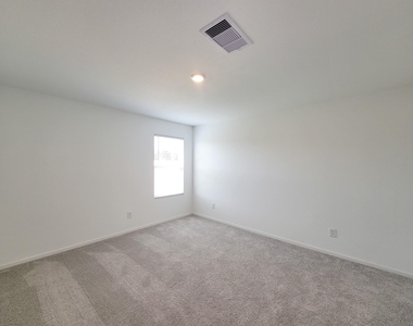 15671 Plum Brook Drive - Photo Thumbnail 23