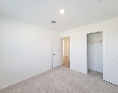 15671 Plum Brook Drive - Photo Thumbnail 20