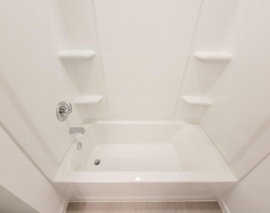 15671 Plum Brook Drive - Photo Thumbnail 25