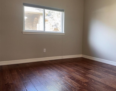 3114 Ravens Lake Circle - Photo Thumbnail 14