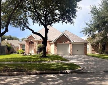 3114 Ravens Lake Circle - Photo Thumbnail 1