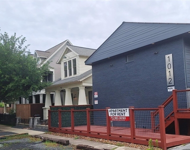 1012 Rutland Street - Photo Thumbnail 8