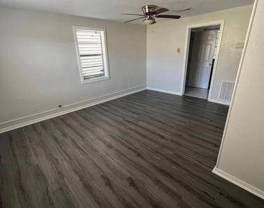 7017 2nd Street - Photo Thumbnail 19