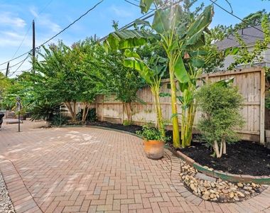 6018 Kirby Drive - Photo Thumbnail 33