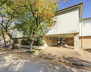 3703 Roseland Street - Photo Thumbnail 8