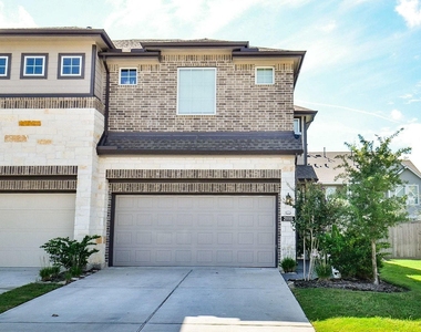 21115 Rio San Jose Court - Photo Thumbnail 1